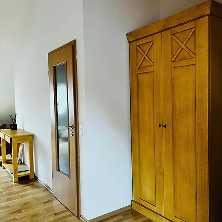 Exklusives Haus Mit Garten