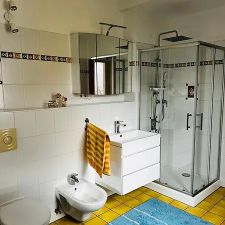 Ferienhaus Exklusives Haus Mit Garten