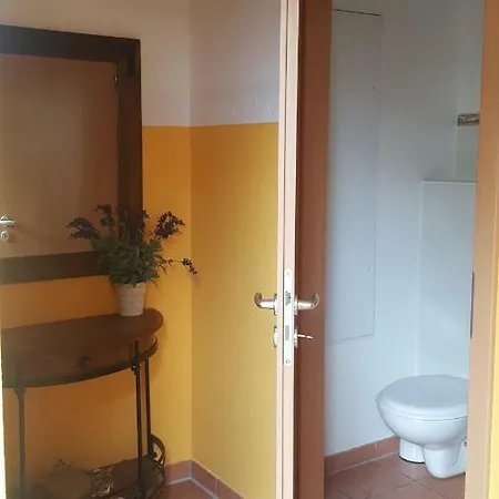 Nyaraló Exklusives Haus Mit Garten *