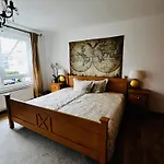 Feriehus Exklusives Haus Mit Garten